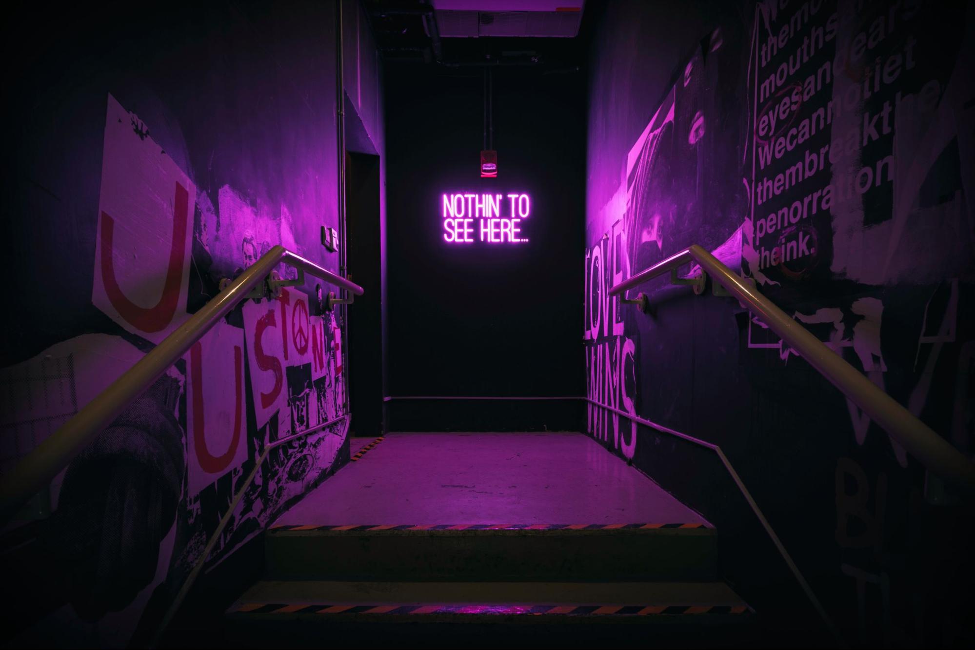 The Benefits of Custom Signage